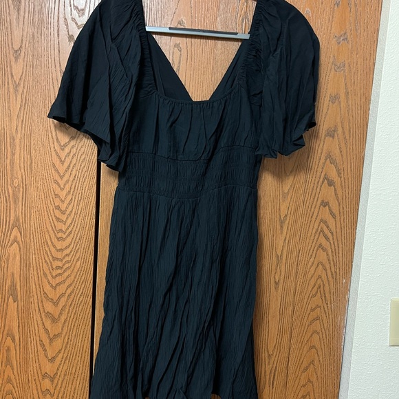 Abercrombie & Fitch Black Dress Size LT Dress with Flutter Sleeves - Picture 8 of 10